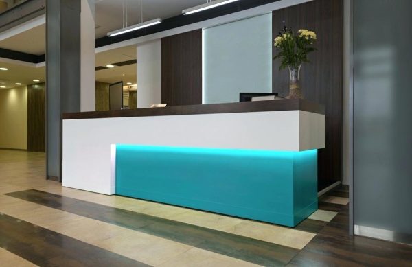 Led light Hotel Reception Desk Bespoke Reception Counter for sale