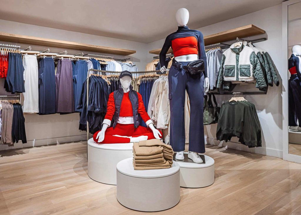 athleta store design