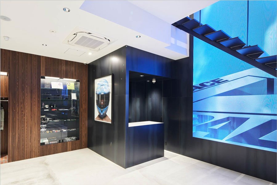 clothes store