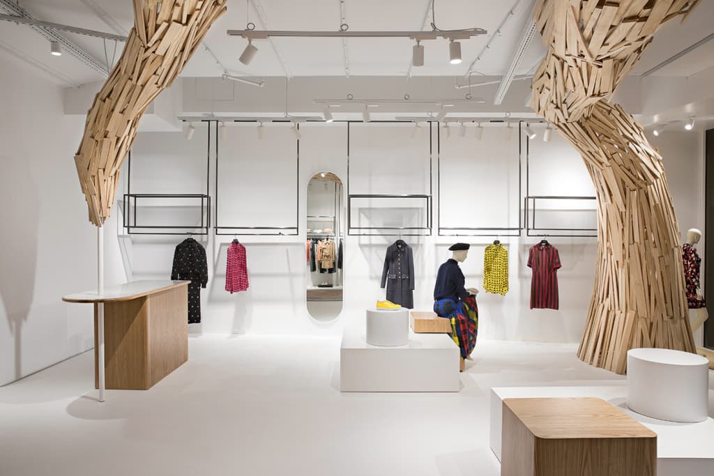 women's clothes store