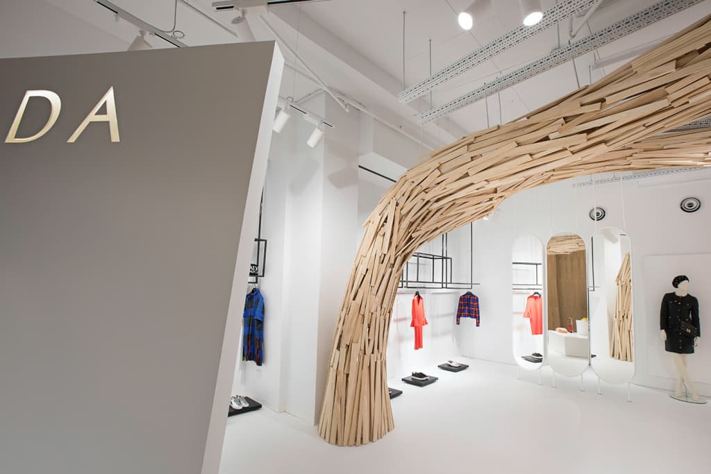 women's clothes store