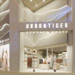 women clothing shop design