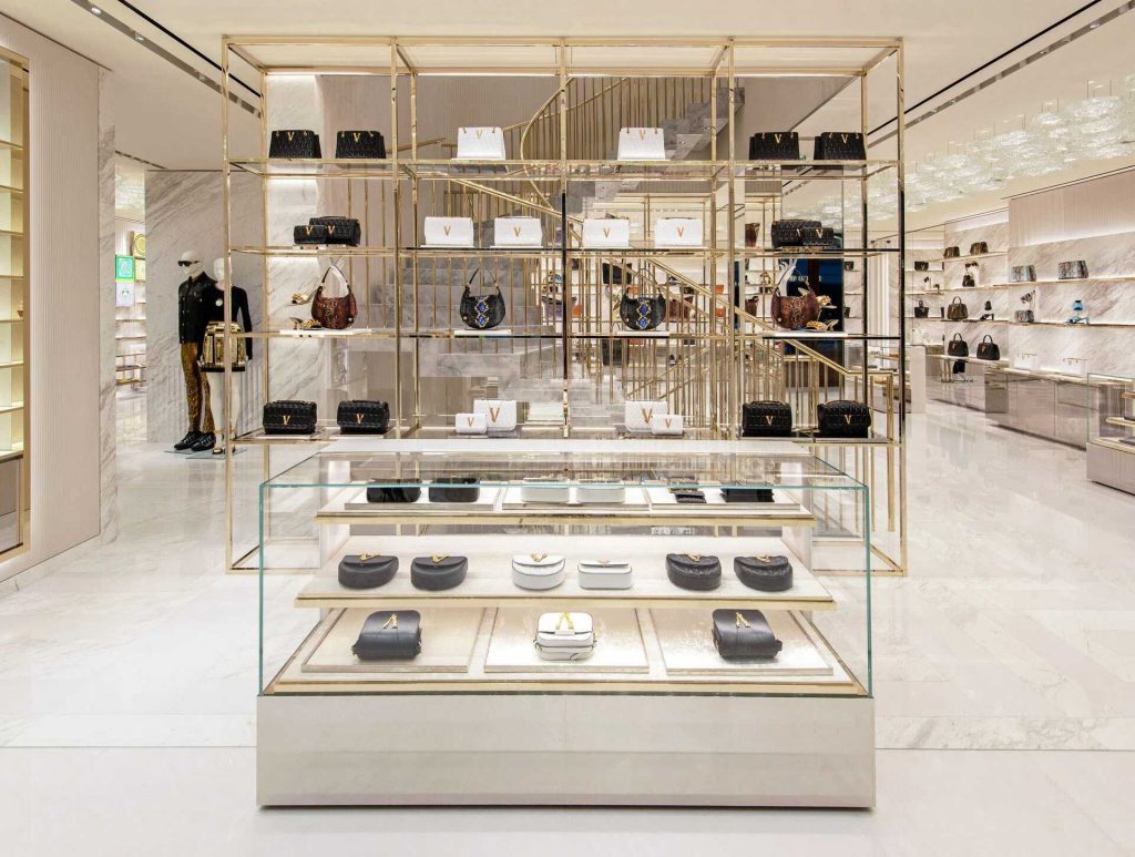 bag store